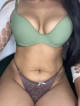 Akiira 00 online show from 06/16/26, 11:24