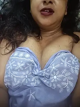 Snapshot of sweet_jenni chatting on 07/13/26, 02:58 sweet jenni online show from 07/13/26, 02:58