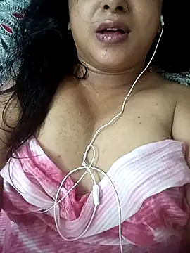 Snapshot of sweet_jenni chatting on 07/16/26, 09:04 sweet jenni online show from 07/16/26, 09:04
