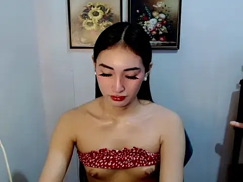 lovelysassy online show from 12/14/25, 07:07