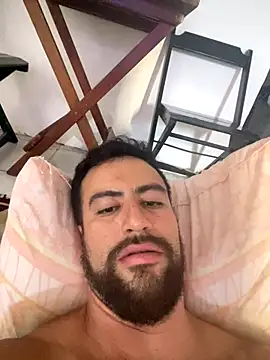 Wellington0490 online show from 12/19/25, 06:48