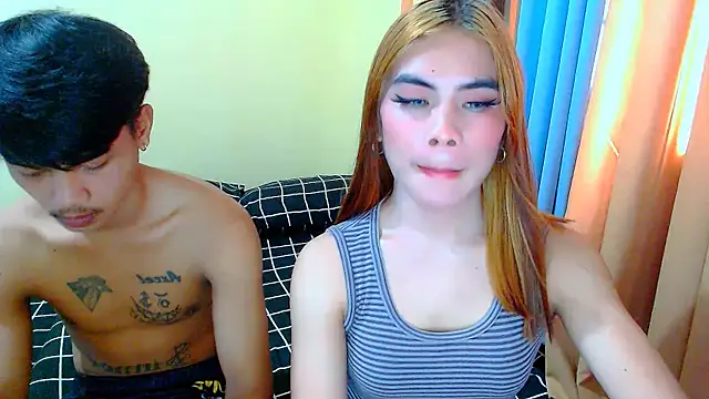 Snapshot of mikhaylahanderson chatting on 10/14/25, 04:35 mikhaylahanderson online show from 10/14/25, 04:35