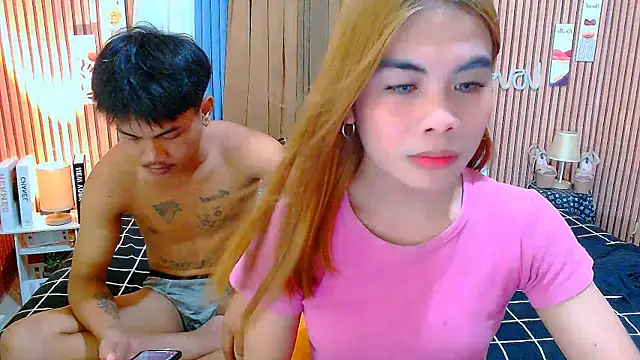 Snapshot of mikhaylahanderson chatting on 11/17/25, 01:17 mikhaylahanderson online show from 11/17/25, 01:17