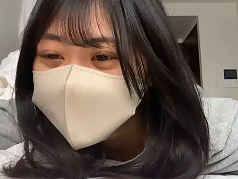 Snapshot of 0p-saki-p0 chatting on 03/10/26, 01:10 0p-saki-p0 online show from 03/10/26, 01:10
