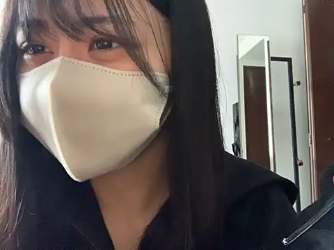 Snapshot of 0p-saki-p0 chatting on 03/23/26, 01:20 0p-saki-p0 online show from 03/23/26, 01:20