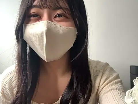 Snapshot of 0p-saki-p0 chatting on 03/26/26, 01:11 0p-saki-p0 online show from 03/26/26, 01:11