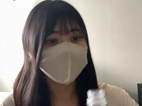 Snapshot of 0p-saki-p0 chatting on 03/27/26, 05:02 0p-saki-p0 online show from 03/27/26, 05:02