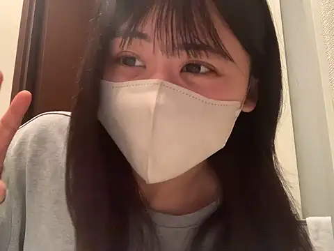 Snapshot of 0p-saki-p0 chatting on 04/19/26, 12:22 0p-saki-p0 online show from 04/19/26, 12:22