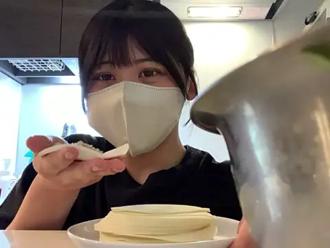 Snapshot of 0p-saki-p0 chatting on 05/16/26, 09:39 0p-saki-p0 online show from 05/16/26, 09:39