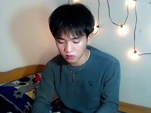 Asianjas online show from 10/17/25, 02:19