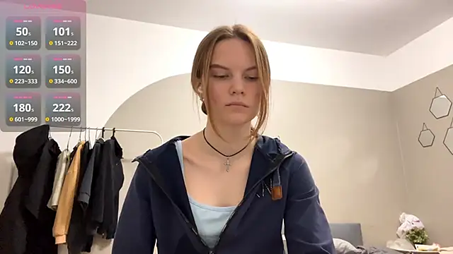 AudreyHammond online show from 10/04/25, 01:20