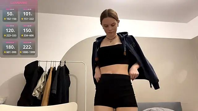 AudreyHammond online show from 10/06/25, 01:41