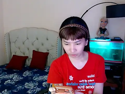 Snapshot of ShantalFoxxy_ chatting on 02/16/26, 04:52 ShantalFoxxy online show from 02/16/26, 04:52