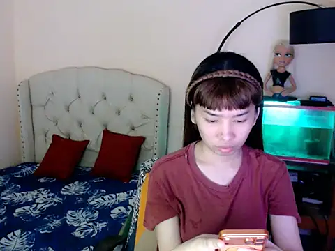 Snapshot of ShantalFoxxy_ chatting on 02/17/26, 05:04 ShantalFoxxy online show from 02/17/26, 05:04