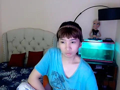 Snapshot of ShantalFoxxy_ chatting on 02/19/26, 02:46 ShantalFoxxy online show from 02/19/26, 02:46