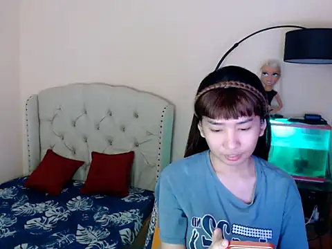 Snapshot of ShantalFoxxy_ chatting on 03/04/26, 01:22 ShantalFoxxy online show from 03/04/26, 01:22