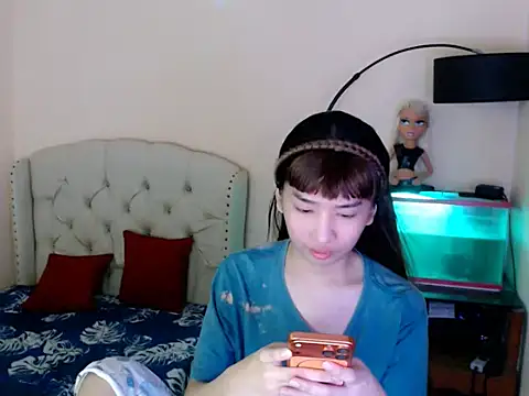 Snapshot of ShantalFoxxy_ chatting on 03/23/26, 12:47 ShantalFoxxy online show from 03/23/26, 12:47