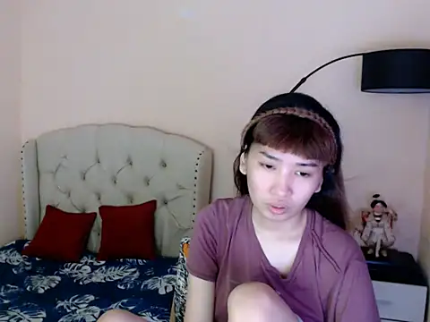 ShantalFoxxy  online show from 07/04/26, 01:01