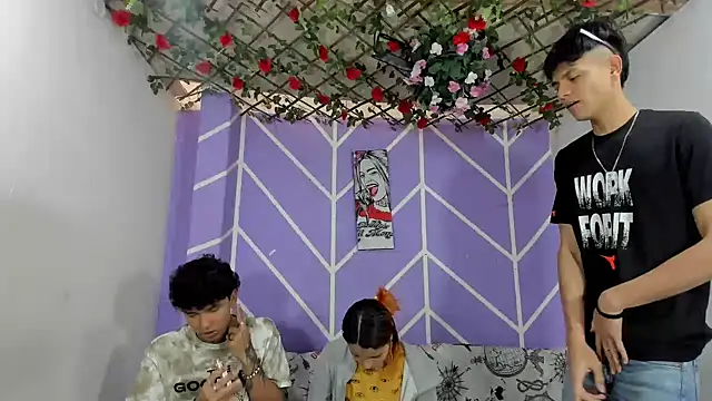 lau and boys18 online show from 10/03/25, 01:30