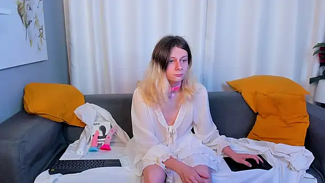 kitsuhii online show from 09/14/25, 09:30