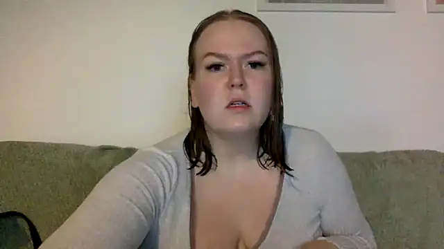 gracelovesxx online show from 02/02/26, 11:03