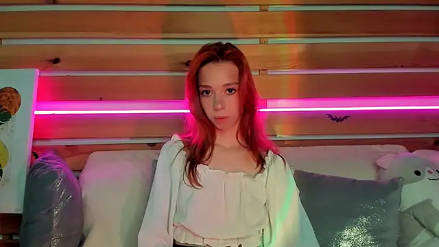 Snapshot of Lori_Williams chatting on 11/11/25, 12:54 Lori Williams online show from 11/11/25, 12:54