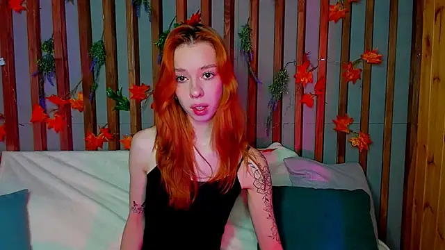 Snapshot of Lori_Williams chatting on 12/01/25, 12:59 Lori Williams online show from 12/01/25, 12:59