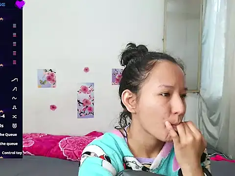 Natzu Choi online show from 04/01/26, 10:29