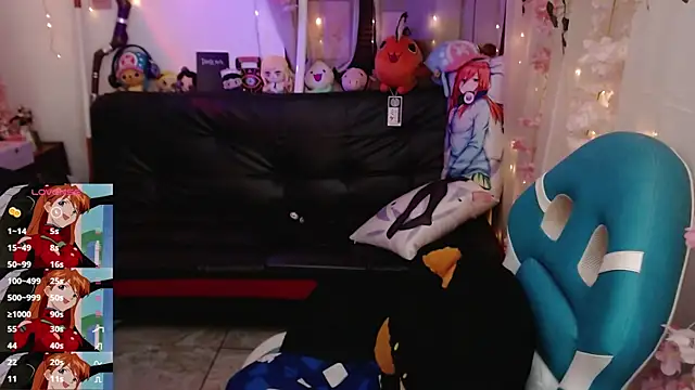jadedelux  online show from 05/31/26, 07:26