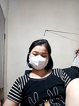 Snapshot of Daisy-lusia96 chatting on 10/02/25, 02:07 Daisy-lusia96 online show from 10/02/25, 02:07