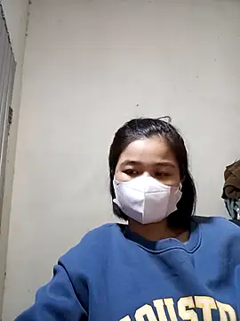 Snapshot of Daisy-lusia96 chatting on 10/06/25, 12:35 Daisy-lusia96 online show from 10/06/25, 12:35