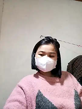 Snapshot of Daisy-lusia96 chatting on 10/18/25, 01:45 Daisy-lusia96 online show from 10/18/25, 01:45