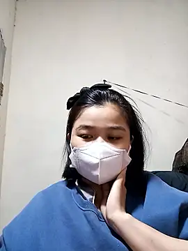 Snapshot of Daisy-lusia96 chatting on 10/20/25, 01:11 Daisy-lusia96 online show from 10/20/25, 01:11