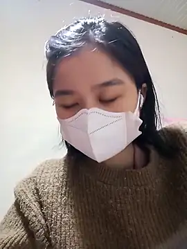 Snapshot of Daisy-lusia96 chatting on 10/21/25, 01:45 Daisy-lusia96 online show from 10/21/25, 01:45