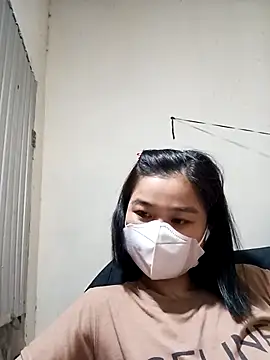 Snapshot of Daisy-lusia96 chatting on 10/23/25, 12:48 Daisy-lusia96 online show from 10/23/25, 12:48