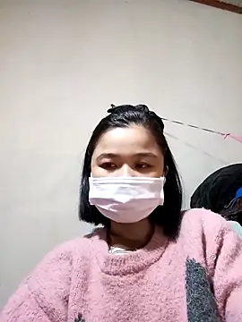 Snapshot of Daisy-lusia96 chatting on 10/28/25, 01:14 Daisy-lusia96 online show from 10/28/25, 01:14