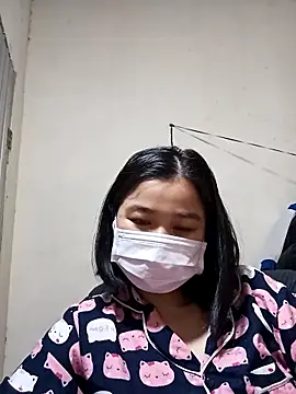 Snapshot of Daisy-lusia96 chatting on 10/29/25, 01:24 Daisy-lusia96 online show from 10/29/25, 01:24