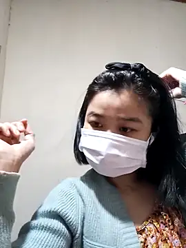 Snapshot of Daisy-lusia96 chatting on 10/30/25, 12:28 Daisy-lusia96 online show from 10/30/25, 12:28