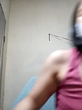 Snapshot of Daisy-lusia96 chatting on 11/04/25, 02:10 Daisy-lusia96 online show from 11/04/25, 02:10