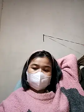 Snapshot of Daisy-lusia96 chatting on 11/04/25, 02:16 Daisy-lusia96 online show from 11/04/25, 02:16