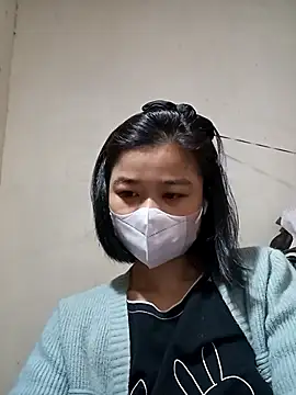 Snapshot of Daisy-lusia96 chatting on 11/06/25, 11:59 Daisy-lusia96 online show from 11/06/25, 11:59