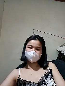 Snapshot of Daisy-lusia96 chatting on 11/11/25, 01:44 Daisy-lusia96 online show from 11/11/25, 01:44