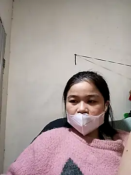 Snapshot of Daisy-lusia96 chatting on 11/15/25, 01:40 Daisy-lusia96 online show from 11/15/25, 01:40