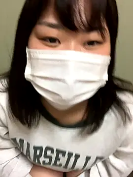 Snapshot of -SAKI-xx chatting on 11/16/25, 02:00 -SAKI-xx online show from 11/16/25, 02:00