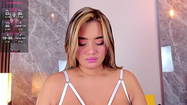 Emma hunter  online show from 11/28/25, 04:15