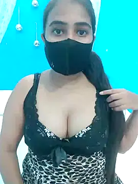 hotty-sapna online show from 09/17/25, 05:09