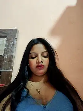 Maahhii 2 online show from 12/18/25, 08:15
