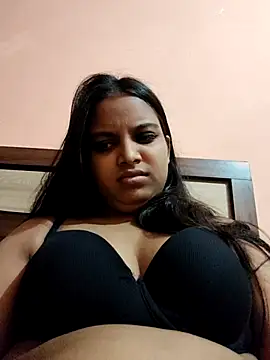 Maahhii 2 online show from 07/22/26, 07:27