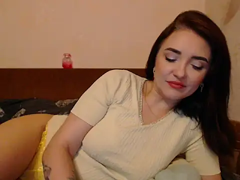 Veronica-Luxs online show from 11/12/25, 06:58