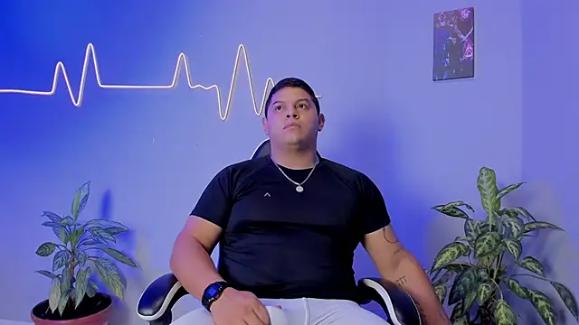 Maximus Steel online show from 11/23/25, 02:50